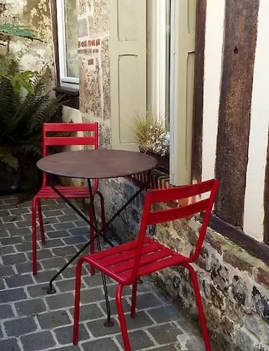 Dom wakacyjny Lovely In Center Honfleur